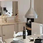 Lägenhet Delphic Moments I Cozy 1br 2ba 2 Double Beds