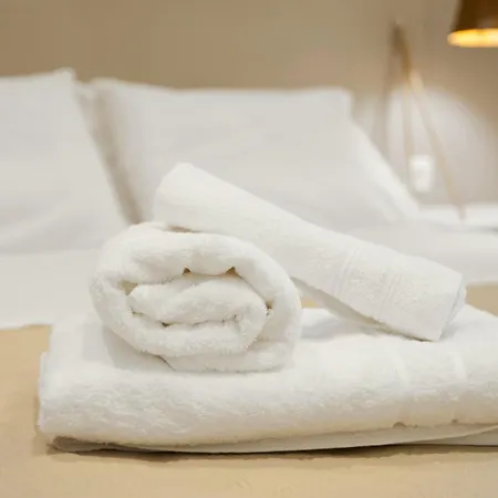 Delphic Moments I Cozy 1br 2ba 2 Double Beds Διαμέρισμα *